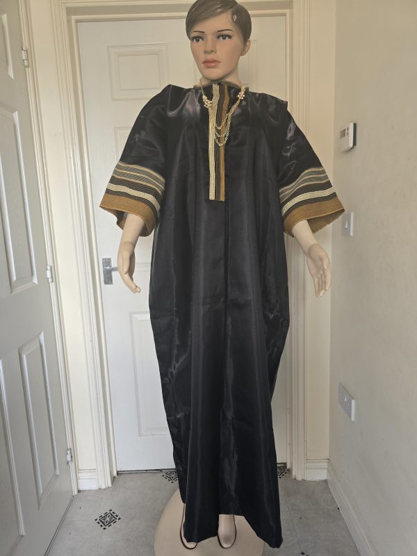 African ready-to-wear outfits size 12,14,16 - Image 2