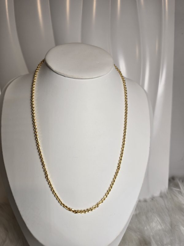 Non-tarnish necklace