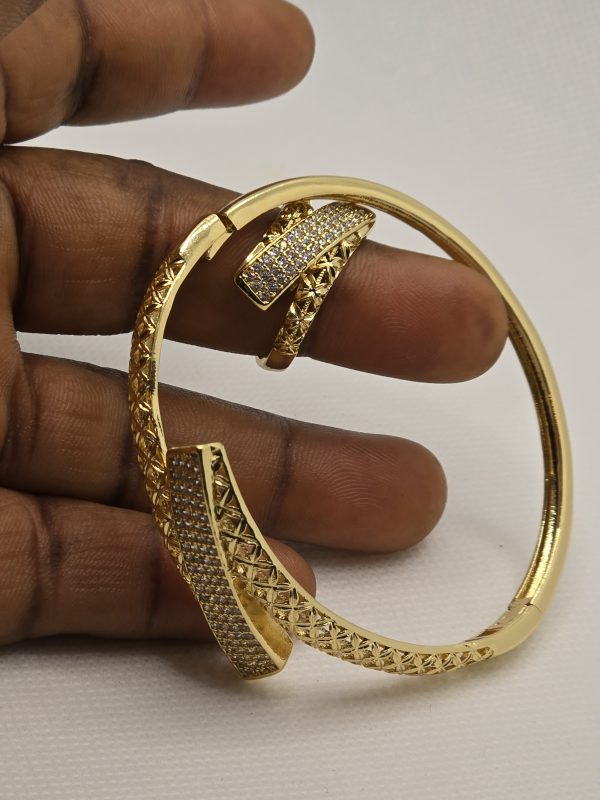 Non-tarnish bracelets with ring