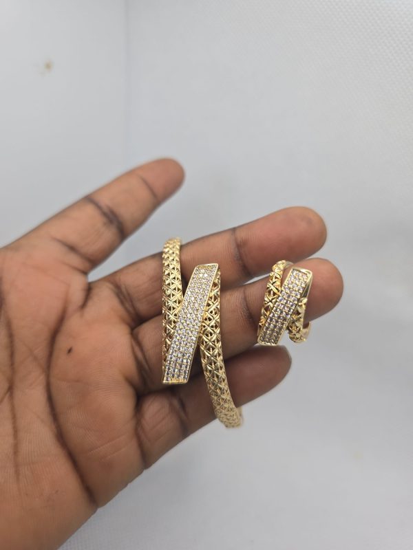 Non-tarnish bracelets with ring - Image 2