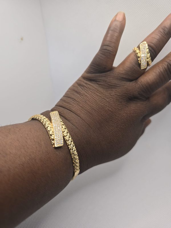 Non-tarnish bracelets with ring