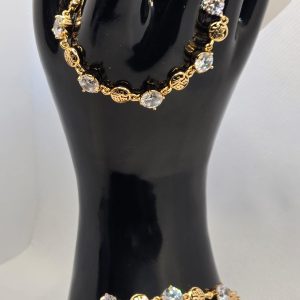 Non tarnish bracelet