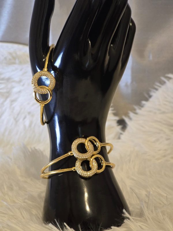 Non-tarnish bracelets  3 set