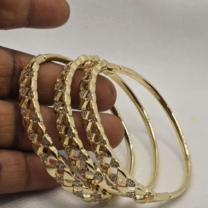 3 set non-tarnish bracelet