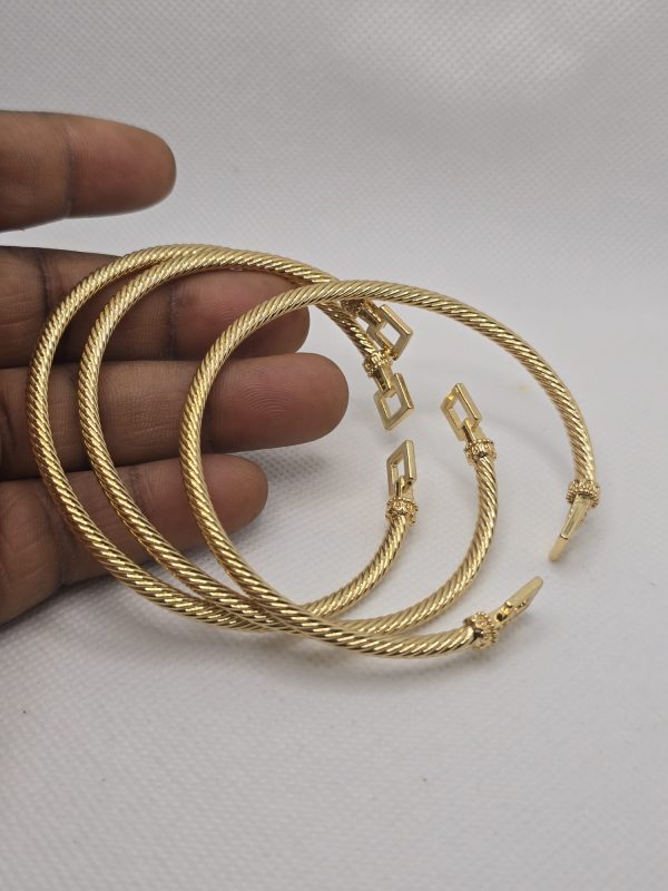 3 set of bracelet
