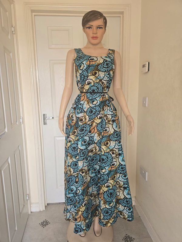 Flare ankara gown available in size 14,16