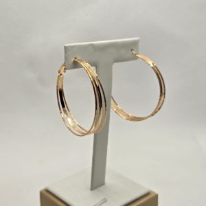 Non-tarnish earrings