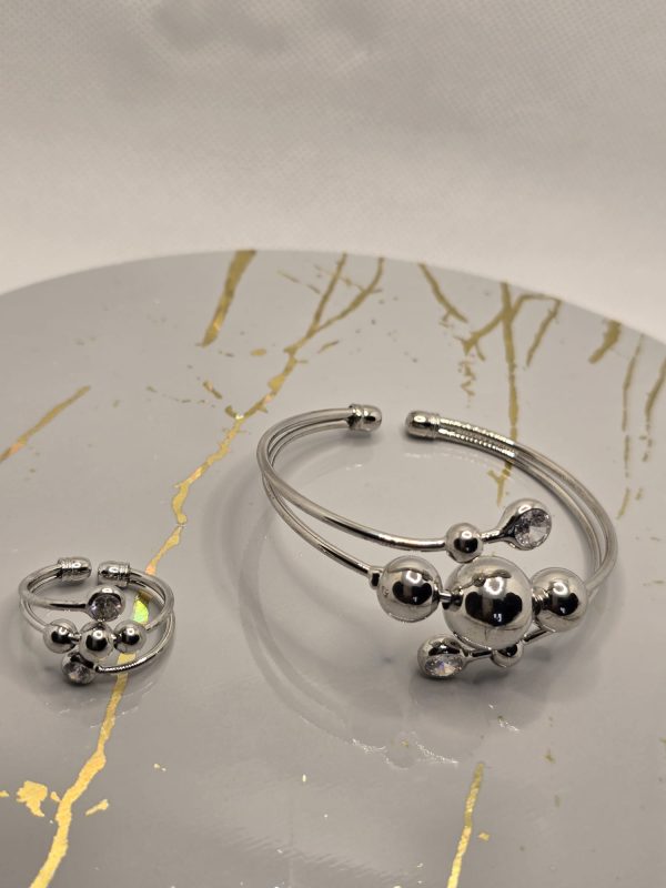 Non-tarnish silver bracelet with ring